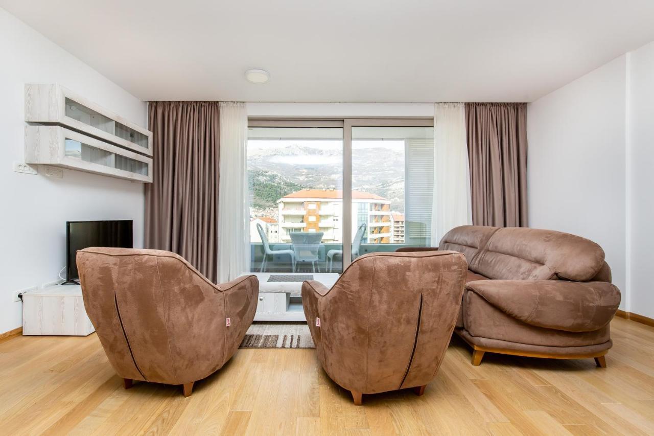Apartments Lora In Apart-Hotel Budva Exterior foto