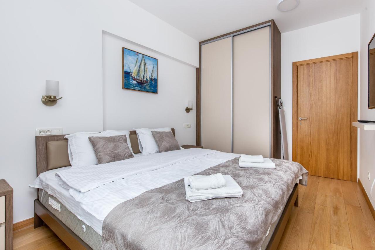 Apartments Lora In Apart-Hotel Budva Exterior foto